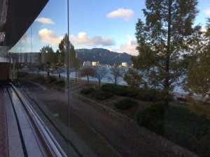 biwako_hall_L_robi